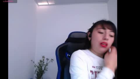 Snapshot of luisa_homes chatting on March 7, 6:27 pm luisa_homes online show from March 7, 6:27 pm