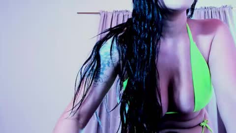 Luisa Diaz online show from February 9, 4:22 pm