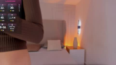 Snapshot of luisah_ chatting on December 16, 8:25 pm L U I S A online show from December 16, 8:25 pm