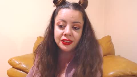 Snapshot of luisahornydoll chatting on September 18, 8:22 pm Cassie online show from September 18, 8:22 pm