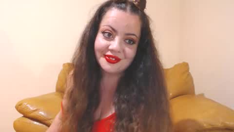 Snapshot of luisahornydoll chatting on October 4, 6:39 pm Cassie online show from October 4, 6:39 pm