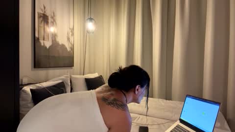 Luisa Monsters online show from October 23, 5:44 pm