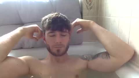 Snapshot of luisbadx chatting on March 13, 9:49 am Luis Badx online show from March 13, 9:49 am