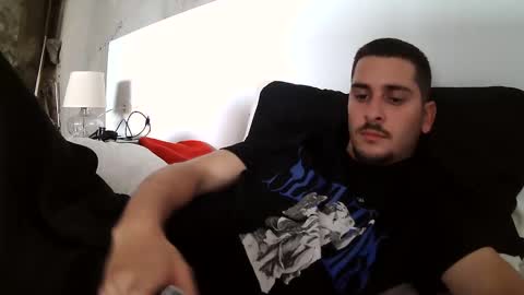 Snapshot of luiscontigo69 chatting on April 9, 11:26 am luiscontigo69 online show from April 9, 11:26 am