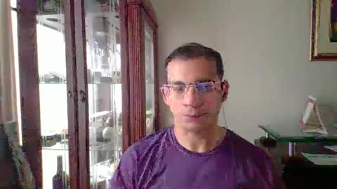 Luis online show from February 27, 7:47 pm