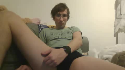 Luis online show from December 16, 10:37 pm