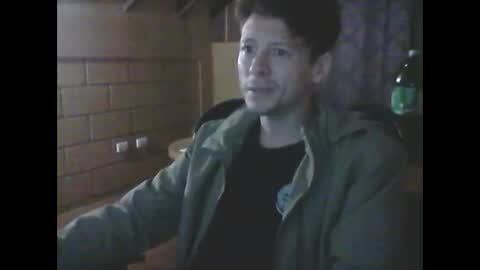 Snapshot of luismoca1992 chatting on March 31, 7:09 am luismoca1992 online show from March 31, 7:09 am