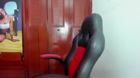 Luissa online show from December 10, 11:43 am