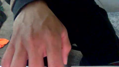 Snapshot of luisthechosen1 chatting on February 14, 4:04 pm AlmightyZero online show from February 14, 4:04 pm