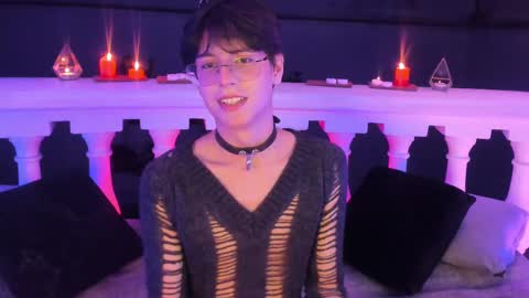 luixdust1 online show from September 20, 5:30 am