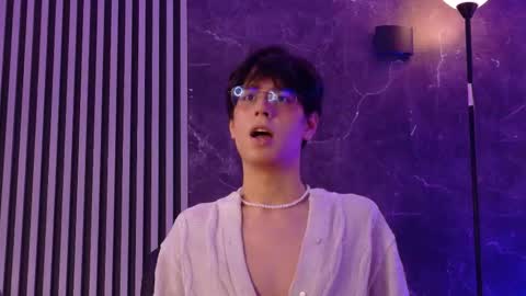 luixdust1 online show from September 22, 5:53 am