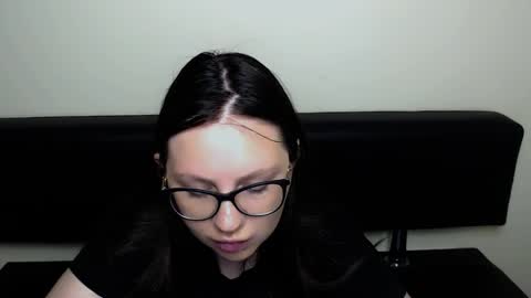 Snapshot of luizaheems_ chatting on May 27, 6:43 am Luiza online show from May 27, 6:43 am