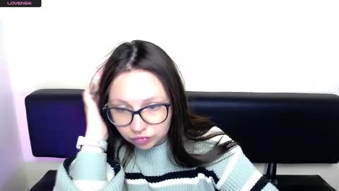 Snapshot of luizaheems_ chatting on June 2, 6:48 am Luiza online show from June 2, 6:48 am