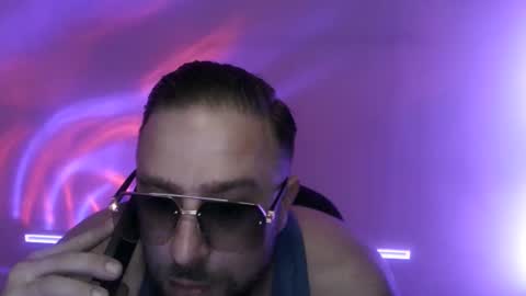 luk_me online show from April 3, 5:44 pm