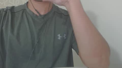 Snapshot of lukafitness chatting on May 15, 6:59 pm lukafitness online show from May 15, 6:59 pm
