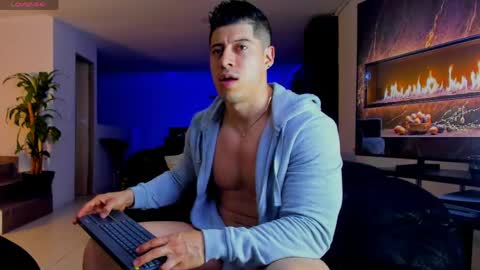 Lukas Green online show from May 9, 4:28 am