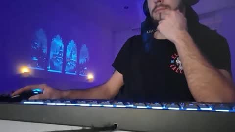 Snapshot of lukasschoetz chatting on January 11, 4:34 pm lukasschoetz online show from January 11, 4:34 pm