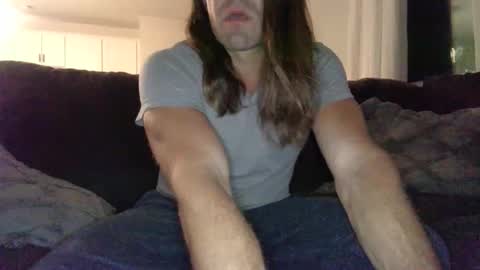 Snapshot of luke615 chatting on November 15, 1:58 am luke615 online show from November 15, 1:58 am