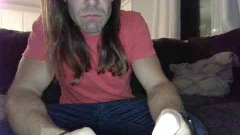 Snapshot of luke615 chatting on November 16, 2:50 am luke615 online show from November 16, 2:50 am