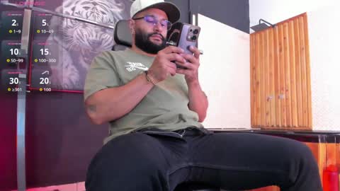 LUKE online show from April 2, 12:41 am