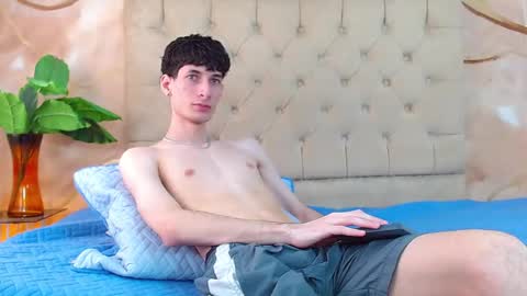 luke_carter online show from May 16, 1:32 pm