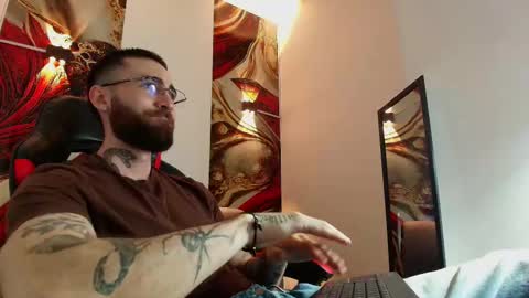 LUKE online show from October 6, 1:19 pm