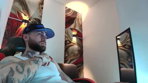 LUKE online show from December 23, 3:59 am