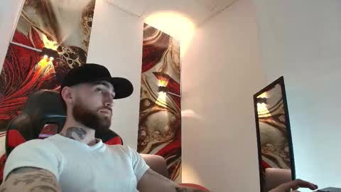 LUKE online show from February 2, 1:21 pm