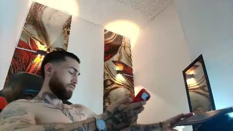 Snapshot of luke_davis01 chatting on June 22, 12:57 pm LUKE online show from June 22, 12:57 pm