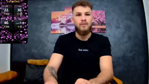 Snapshot of luke_eddison chatting on February 10, 3:57 am Luke online show from February 10, 3:57 am