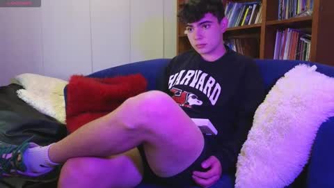 lukeboyce online show from March 26, 5:02 am