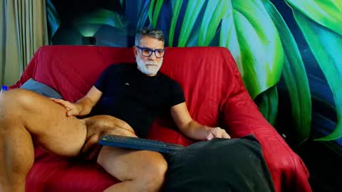 Luke Crews online show from September 30, 7:41 pm