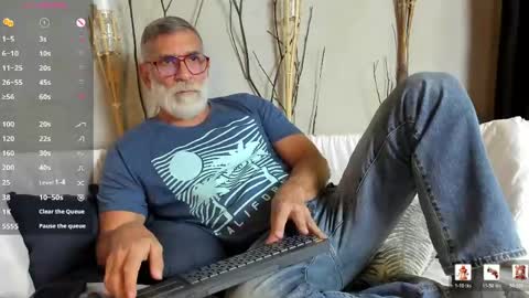 Luke Crews online show from May 7, 5:29 pm