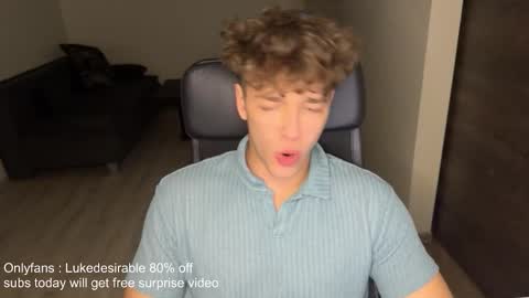 Snapshot of lukedesirable chatting on March 18, 8:34 pm lukedesirable online show from March 18, 8:34 pm