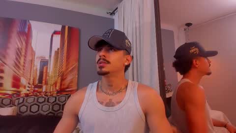 Snapshot of lukeetaylor_ chatting on January 7, 11:23 am Luke Taylor online show from January 7, 11:23 am