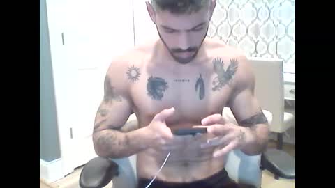 Snapshot of lukegsp3310 chatting on January 17, 8:44 pm luke3310 online show from January 17, 8:44 pm