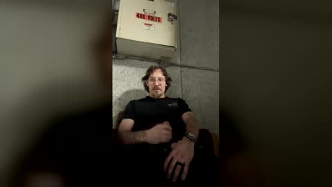 lukekibbe27 online show from January 16, 12:14 am