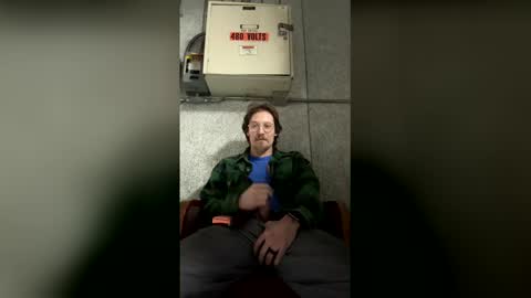 lukekibbe27 online show from January 19, 12:03 am