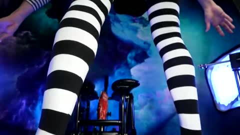 Snapshot of lukewildone chatting on October 5, 3:27 am lukewildone online show from October 5, 3:27 am