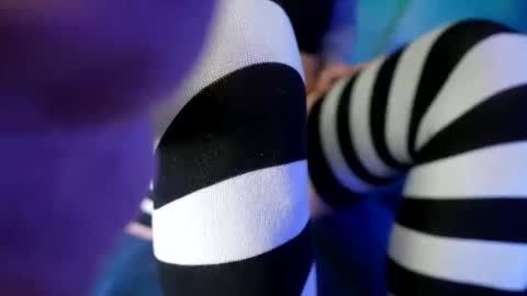 Snapshot of lukewildone chatting on January 8, 7:43 am lukewildone online show from January 8, 7:43 am