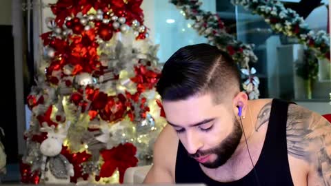 Lukhas f4f online show from December 7, 4:53 am