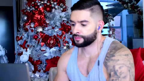 Lukhas f4f online show from December 8, 10:47 pm