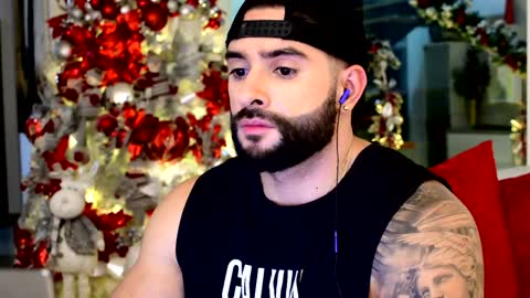 Lukhas f4f online show from December 10, 11:19 pm