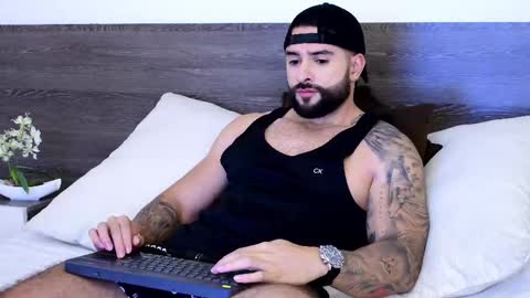 Lukhas f4f online show from September 25, 11:19 pm