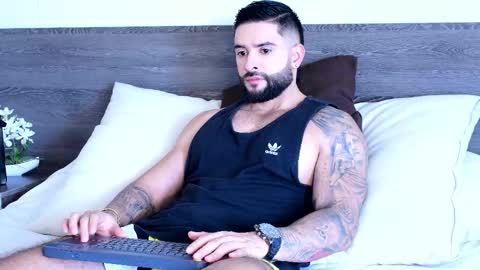 Lukhas f4f online show from September 30, 5:51 pm