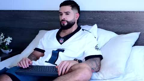 Lukhas f4f online show from October 10, 7:57 pm