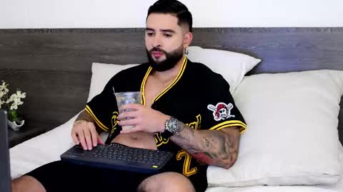 Lukhas f4f online show from October 16, 10:44 pm