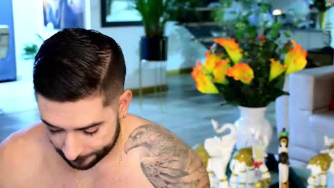 Snapshot of lukhass chatting on March 10, 1:54 am Lukhas f4f online show from March 10, 1:54 am