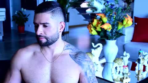 Snapshot of lukhass chatting on March 15, 5:41 pm Lukhas f4f online show from March 15, 5:41 pm