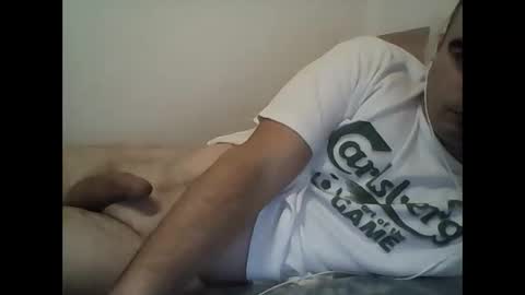 Snapshot of lukixxxx chatting on January 12, 7:19 pm lukixxxx online show from January 12, 7:19 pm